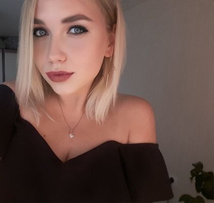 Света, индивидуалка