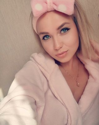 Света, возраст: 24 рост: 170, вес: 52